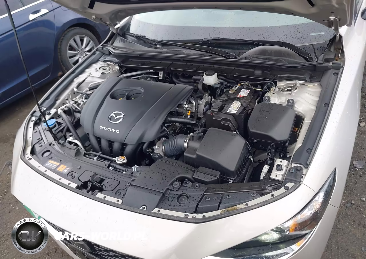 2022 Mazda Mazda3 Preferred VIN:3MZBPBCL6NM305333 - 10