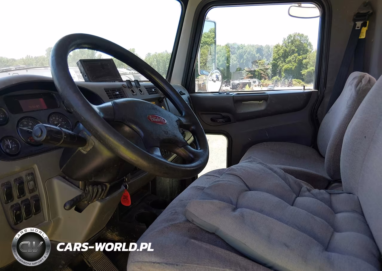 2016 Peterbilt 348 VIN:2NP3LJ0X7GM325600 - 6