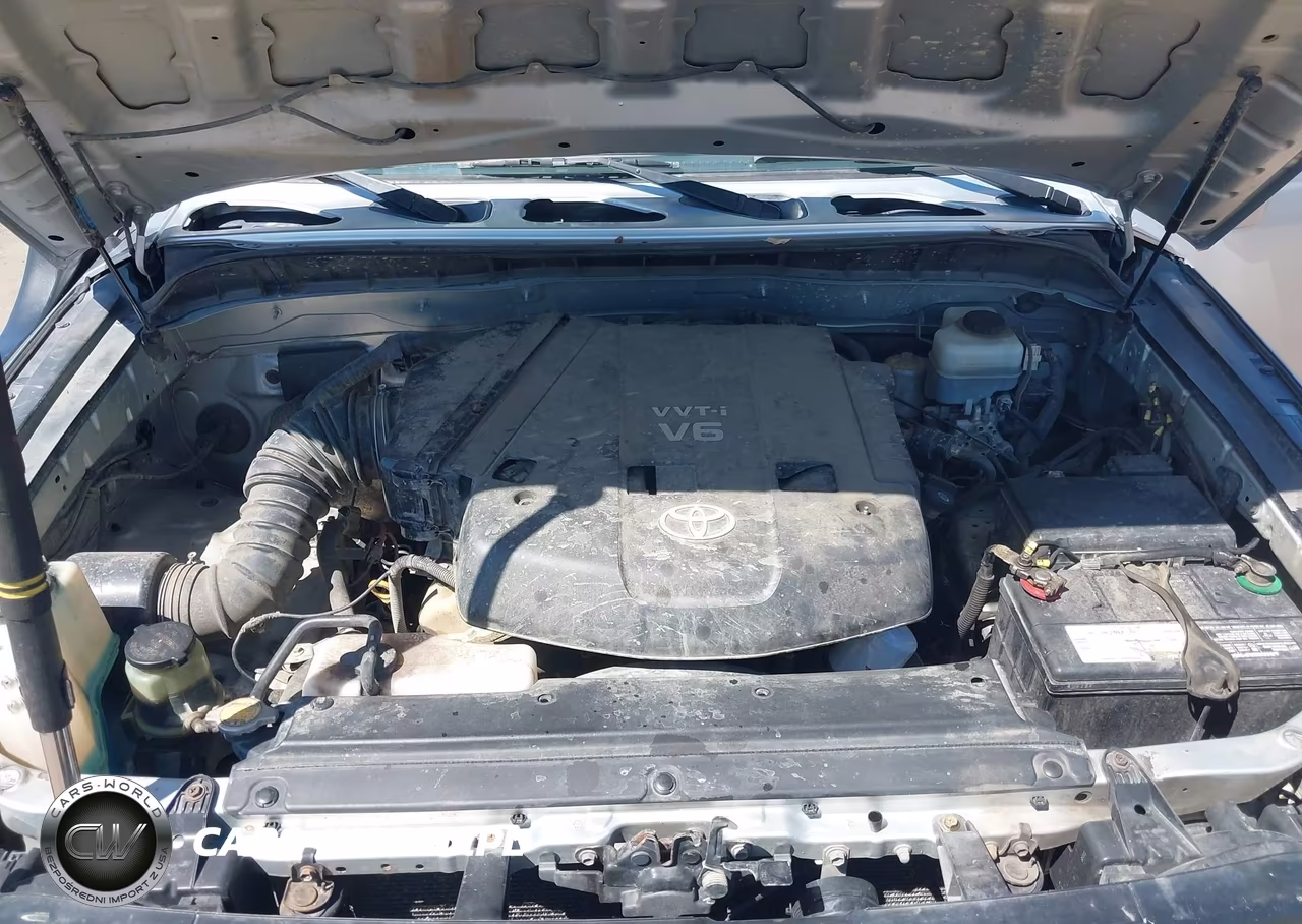2008 Toyota Fj Cruiser VIN:JTEBU11F78K018951 - 10