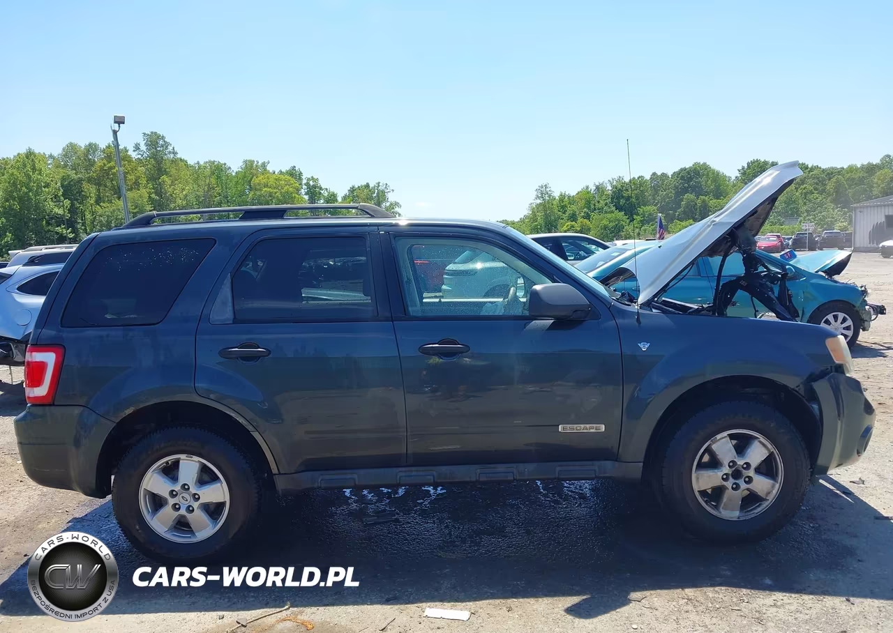 2008 Ford Escape Xlt VIN:1FMCU93138KC18777 - 13