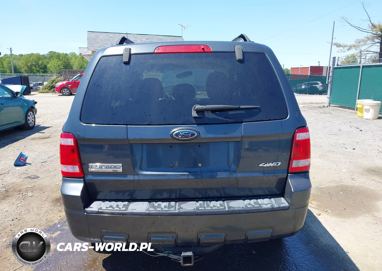 2008 Ford Escape Xlt VIN:1FMCU93138KC18777 - 16