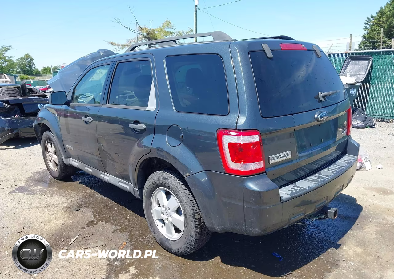 2008 Ford Escape Xlt VIN:1FMCU93138KC18777 - 3
