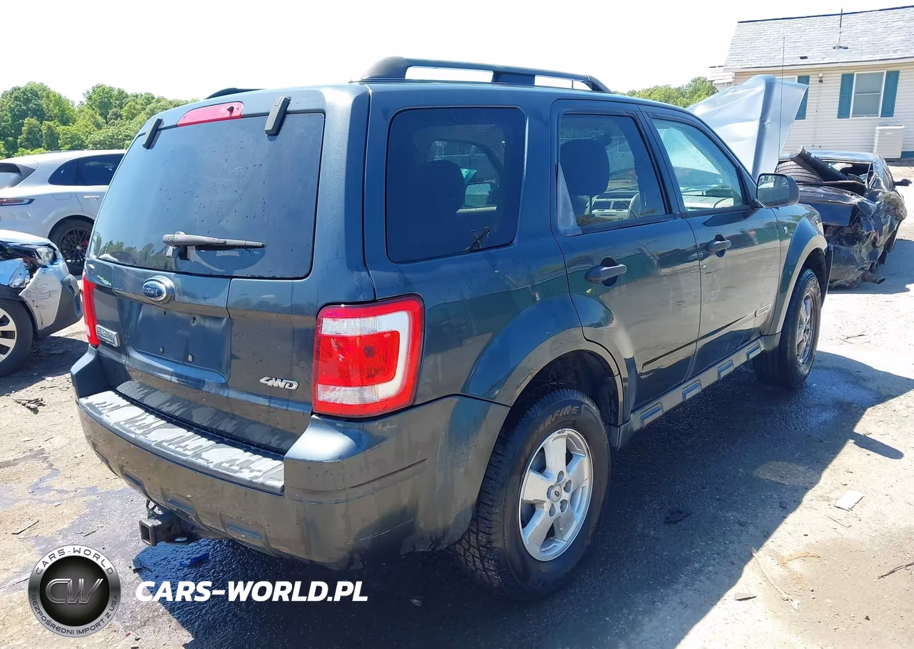 2008 Ford Escape Xlt VIN:1FMCU93138KC18777 - 4