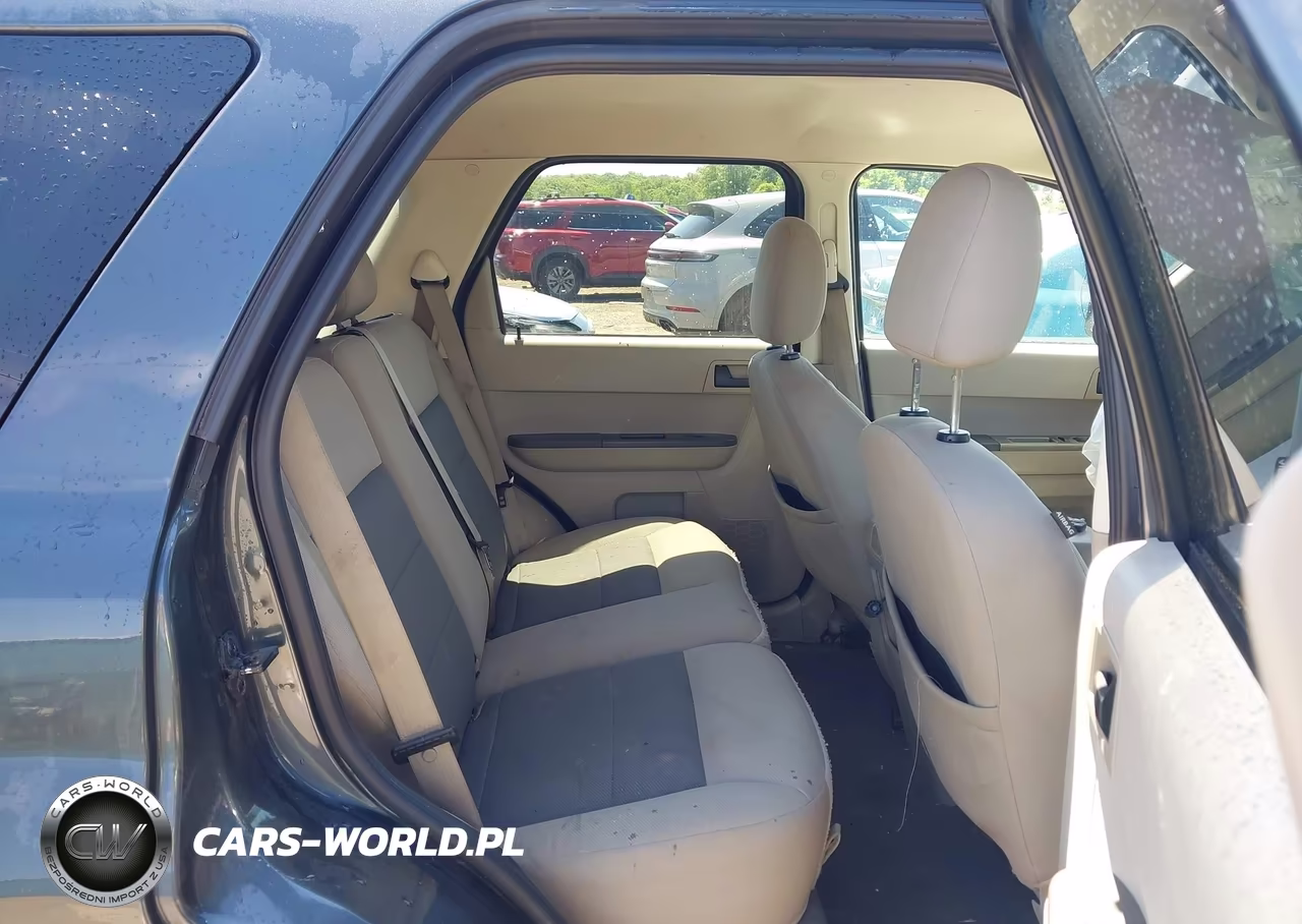 2008 Ford Escape Xlt VIN:1FMCU93138KC18777 - 8