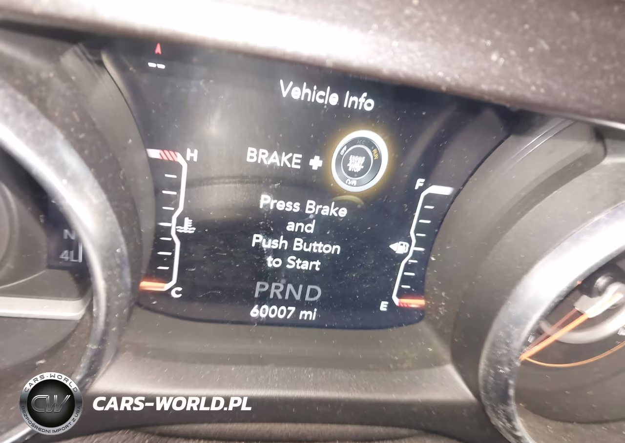 2019 Jeep Wrangler Unlimited Sahara Altitude 4X4 VIN:1C4HJXEG8KW675299 - 15