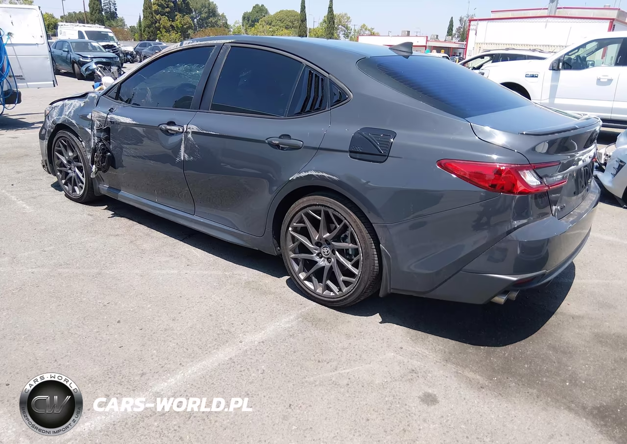 2025 Toyota Camry Se VIN:4T1DAACK1SU617240 - 3
