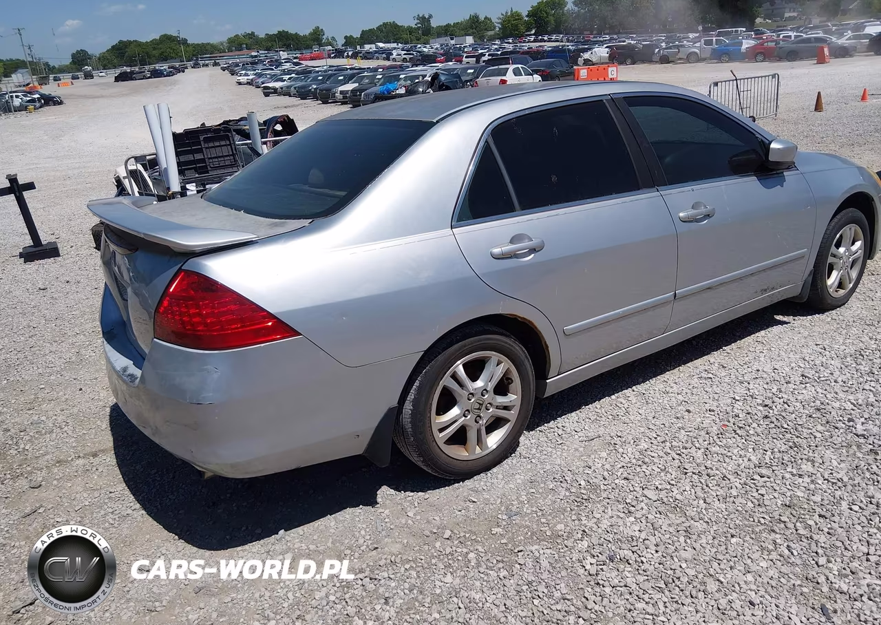 2006 Honda Accord 2.4 Ex VIN:1HGCM56716A151324 - 4