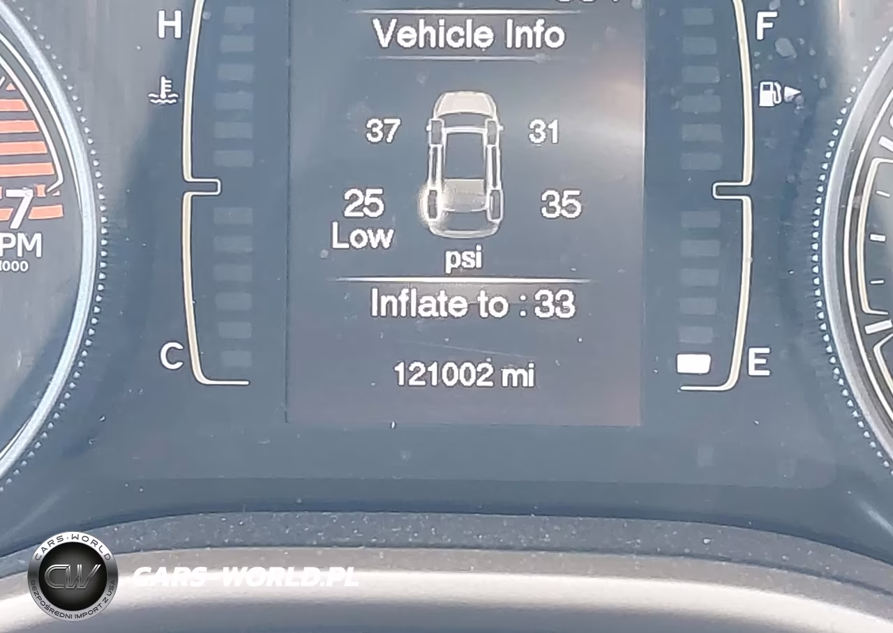 2018 Jeep Cherokee Latitude Fwd VIN:1C4PJLCB2JD504182 - 15