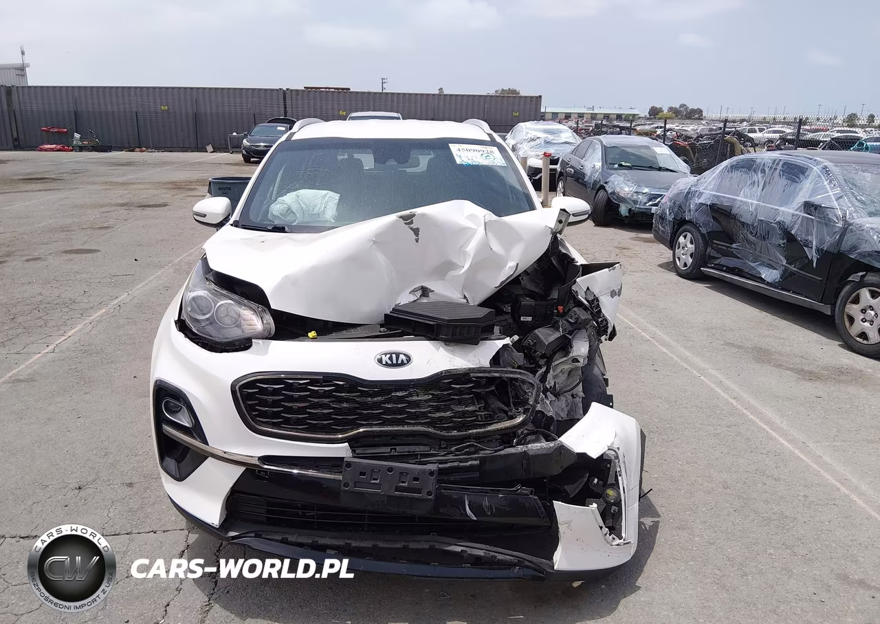 2020 Kia Sportage S VIN:KNDP63AC2L7740152 - 13
