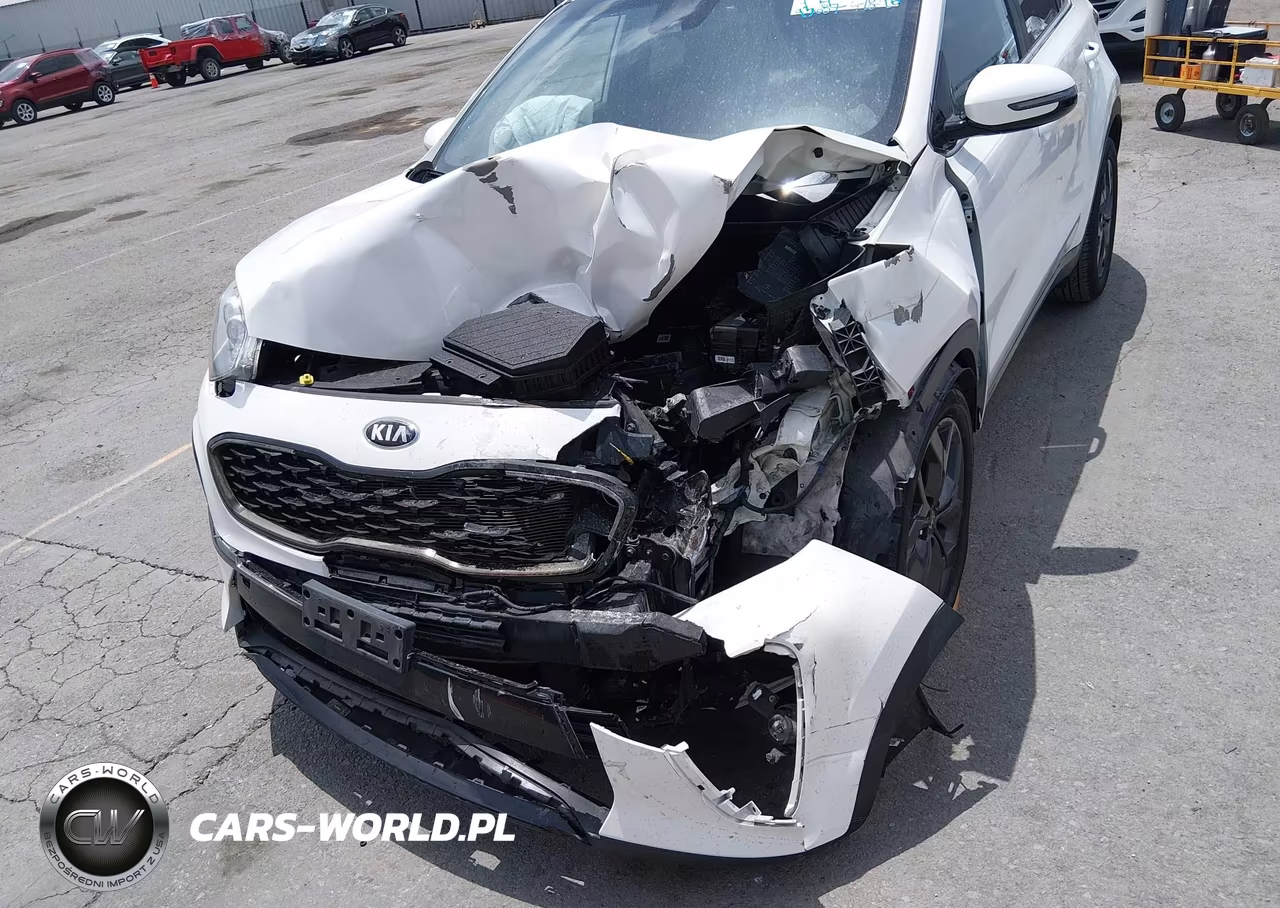 2020 Kia Sportage S VIN:KNDP63AC2L7740152 - 6