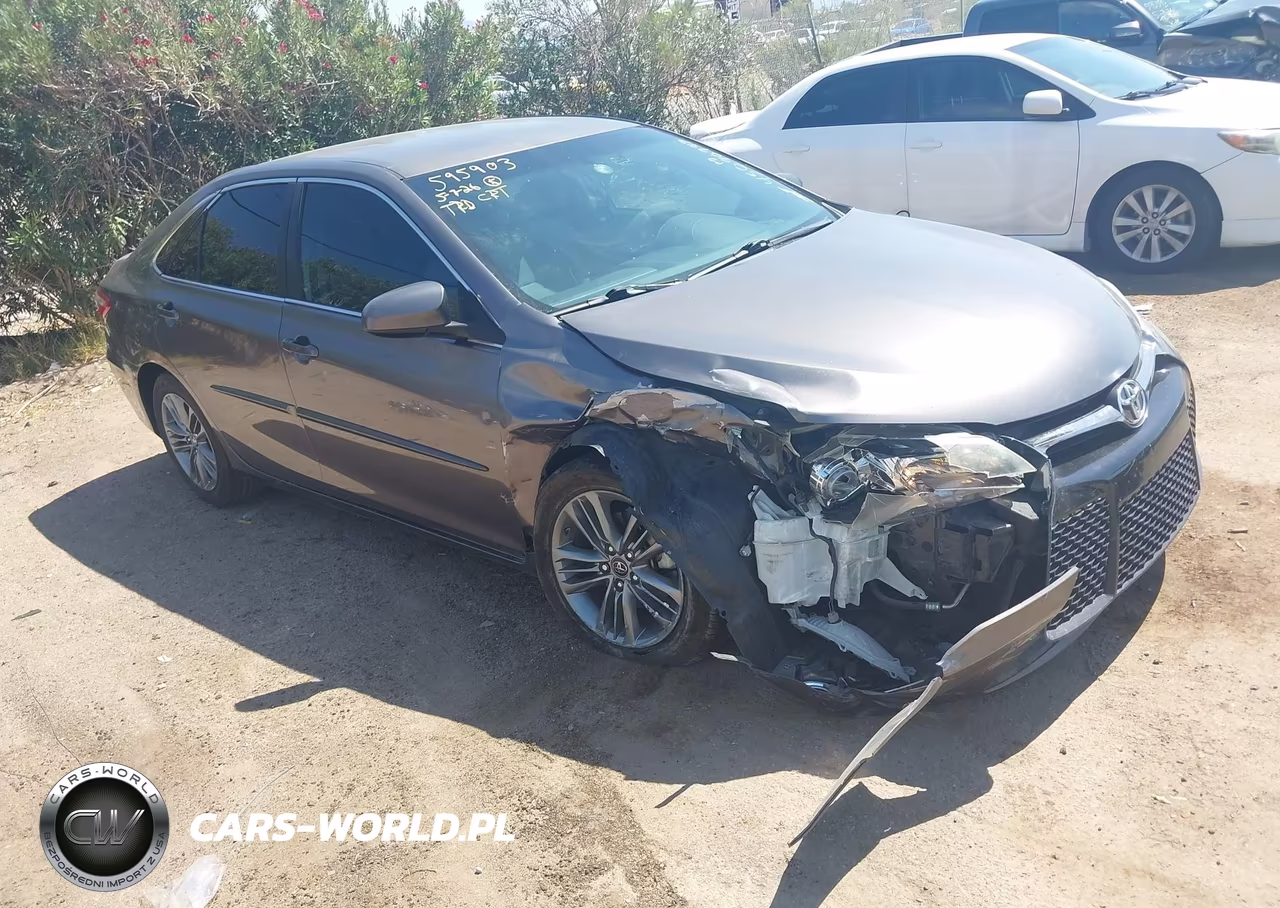 2017 Toyota Camry Se – zdjęcie 1 z 15