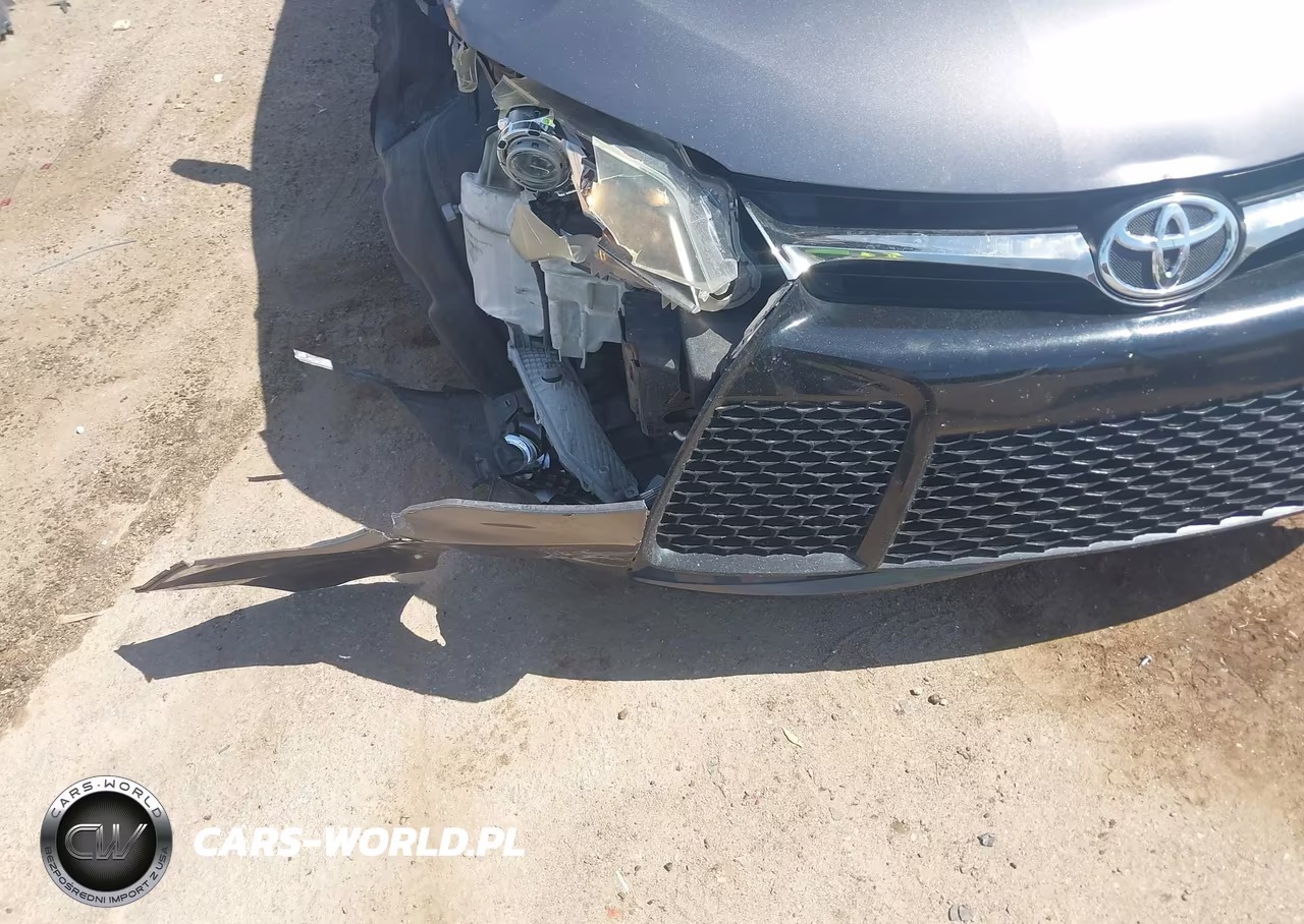 2017 Toyota Camry Se VIN:4T1BF1FK3HU641987 - 6