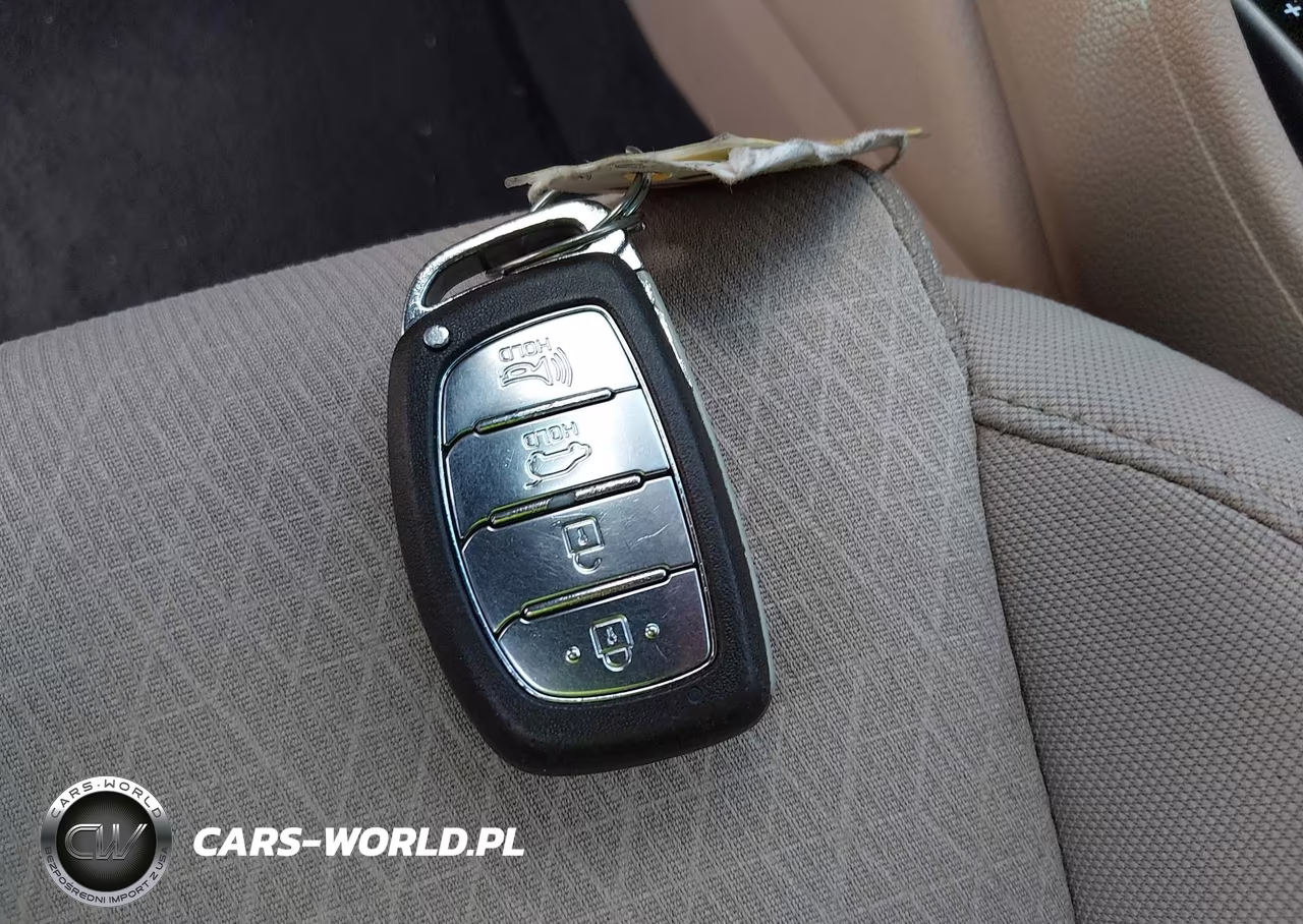 2018 Hyundai Tucson Value VIN:KM8J33A28JU778453 - 11