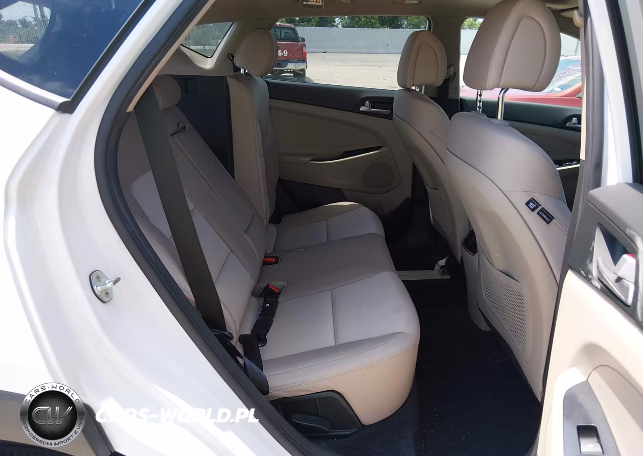 2018 Hyundai Tucson Value VIN:KM8J33A28JU778453 - 8