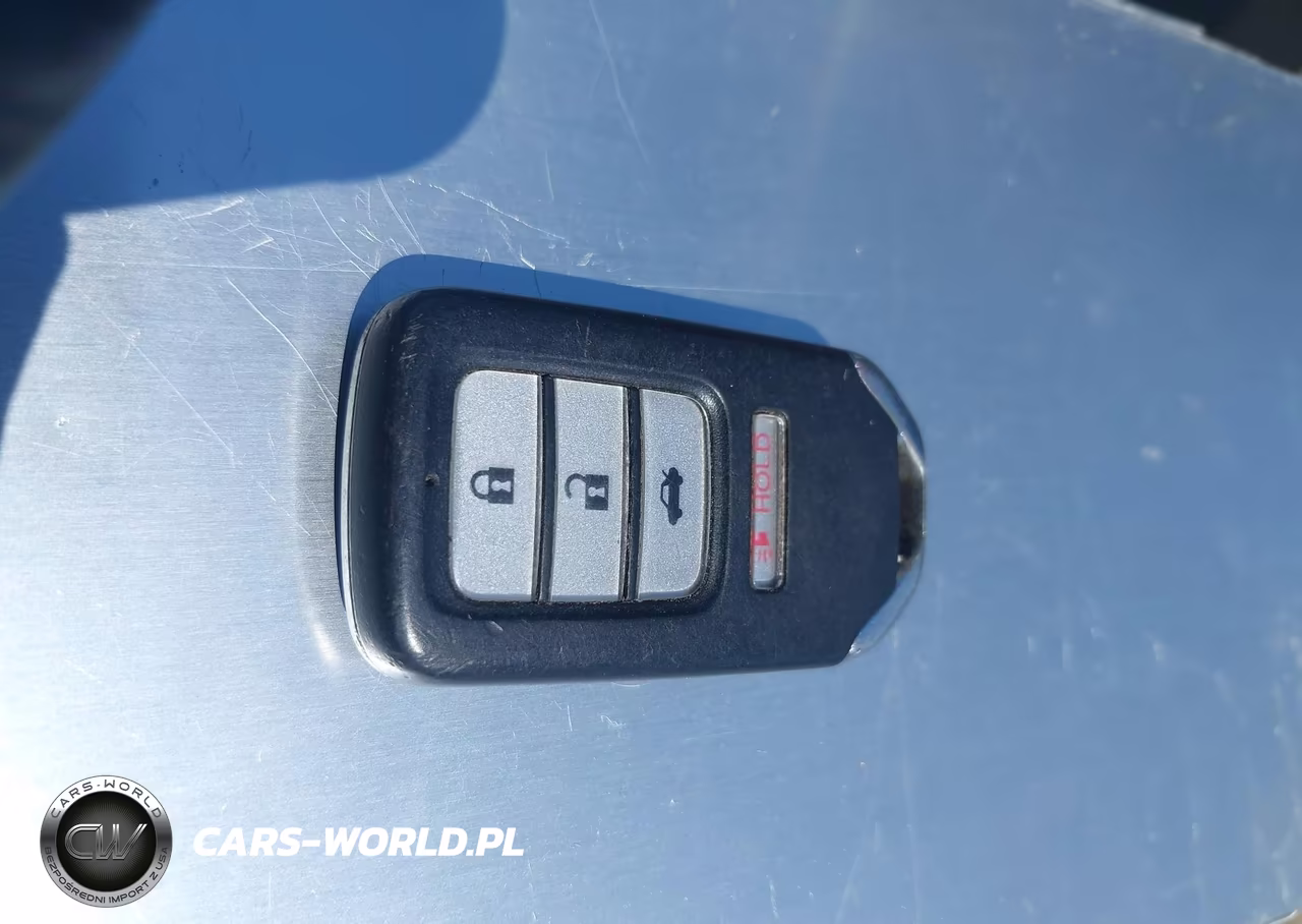 2019 Honda Civic Sport VIN:19XFC2E82KE011877 - 11