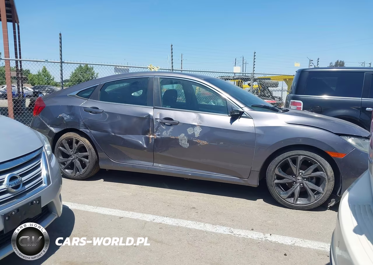 2019 Honda Civic Sport VIN:19XFC2E82KE011877 - 13