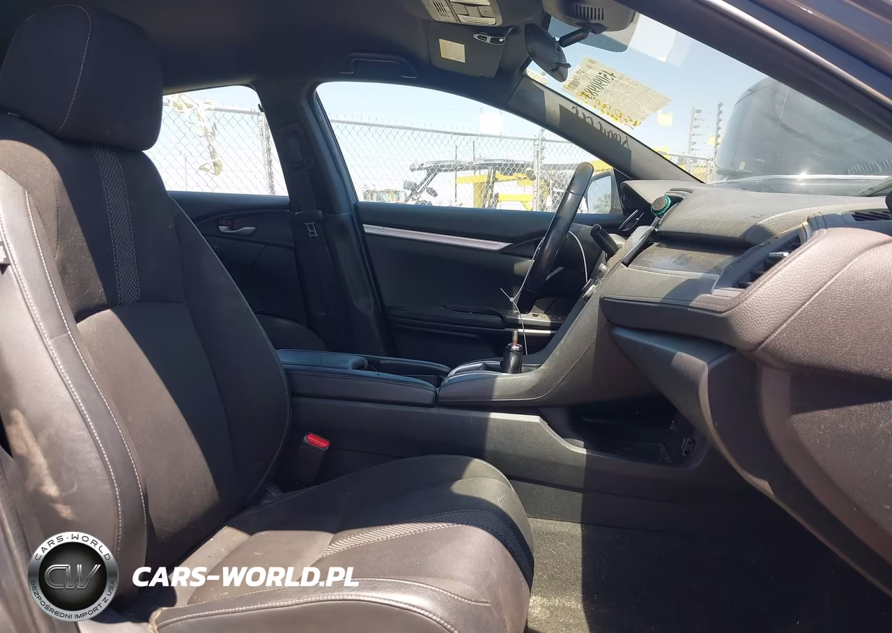2019 Honda Civic Sport VIN:19XFC2E82KE011877 - 5