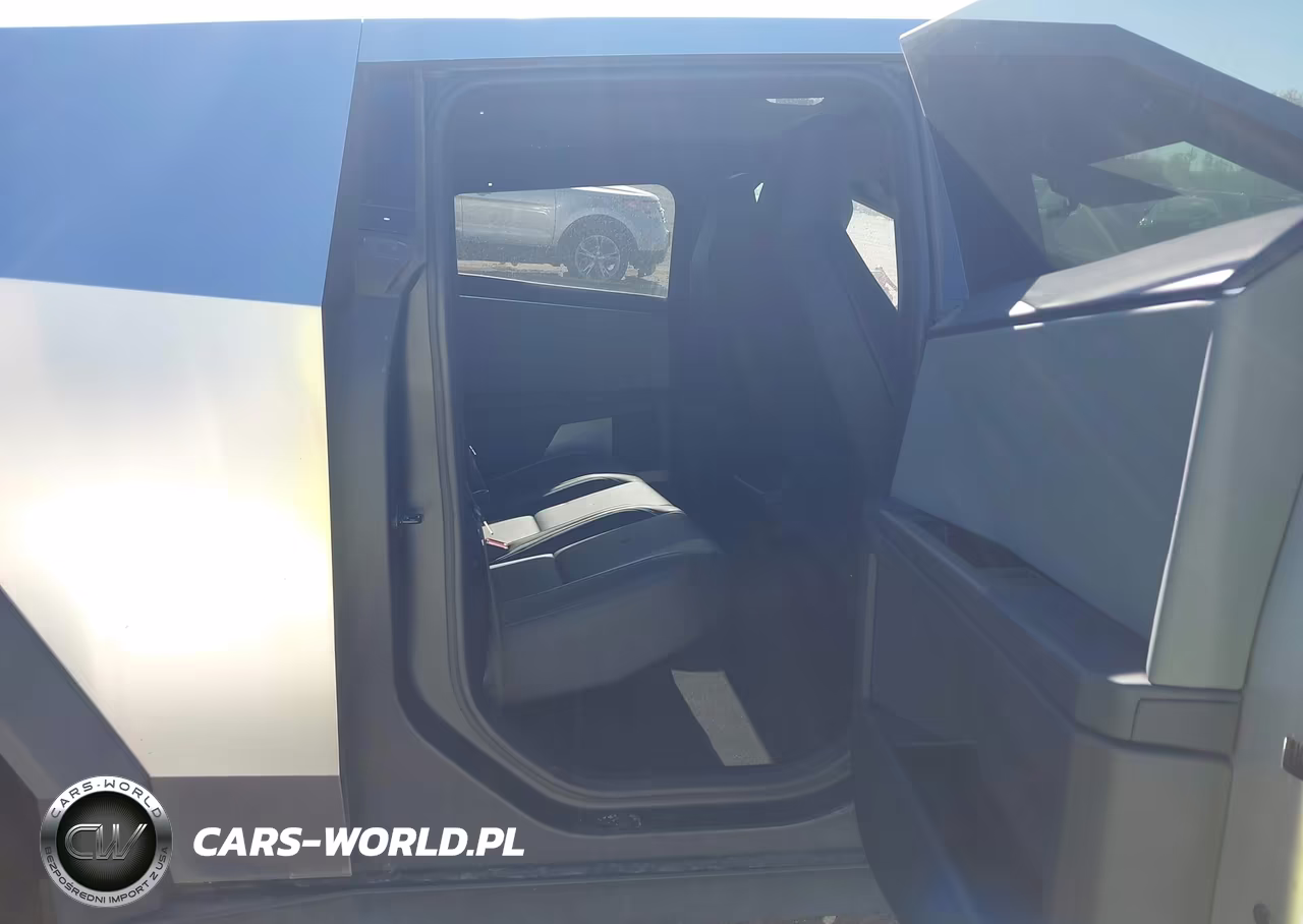 2025 Tesla Cybertruck All-Wheel Drive VIN:7G2CEHED3SA068560 - 8