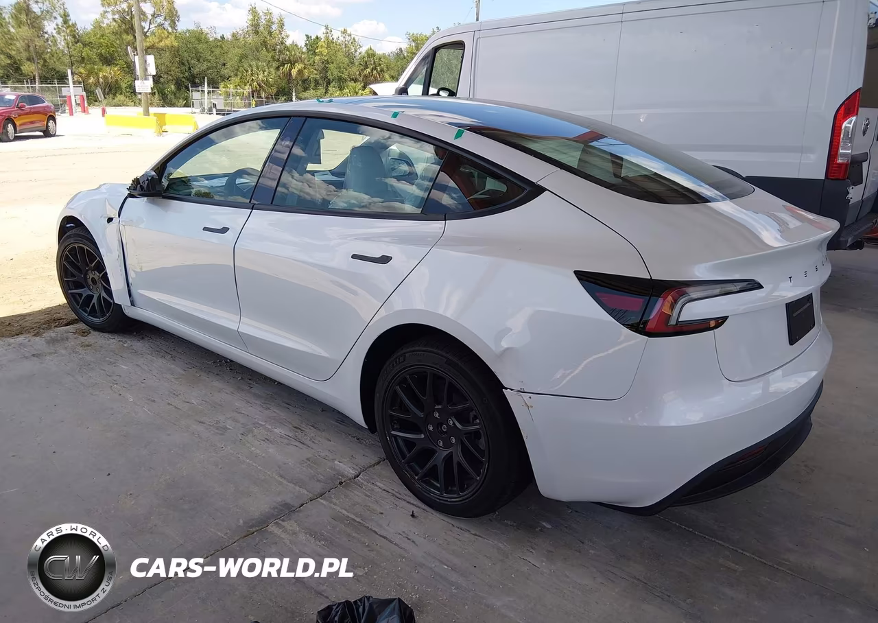 2026 Tesla Model 3 Premium Rear-Wheel Drive-Rear-Wheel Drive VIN:5YJ3E1EA5TF160838 - 3