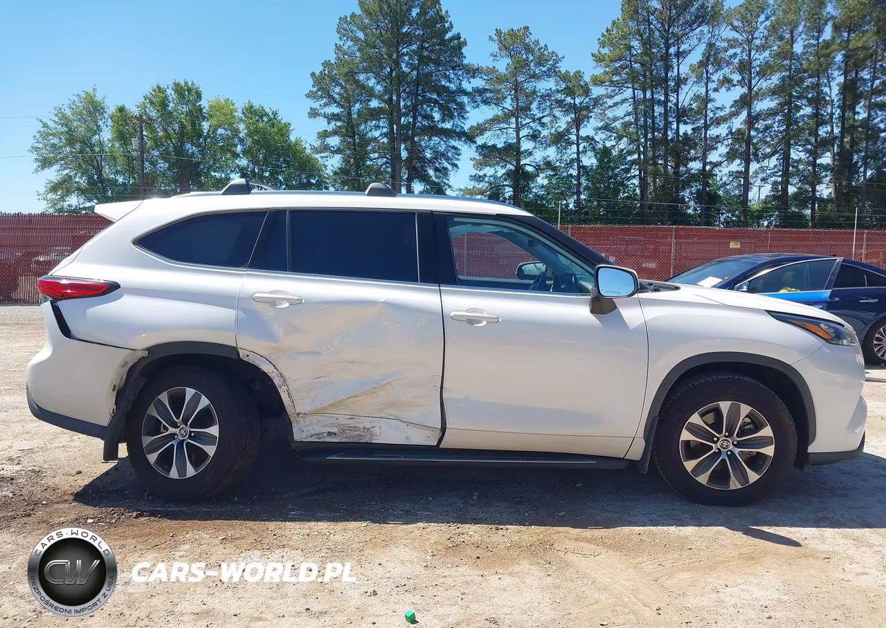 2020 Toyota Highlander Xle VIN:5TDGZRBH6LS031508 - 14
