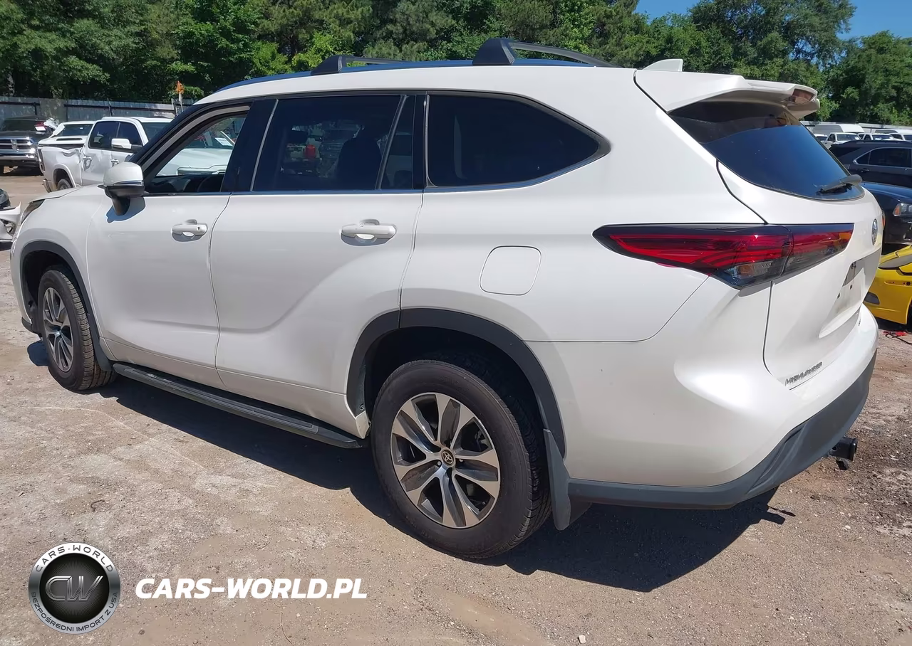 2020 Toyota Highlander Xle VIN:5TDGZRBH6LS031508 - 3