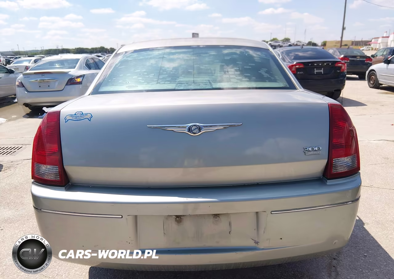 2005 Chrysler 300 Touring VIN:2C3AA53G15H539838 - 16