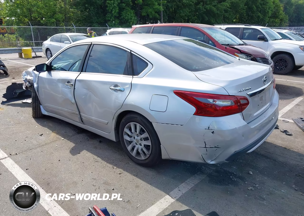 2018 Nissan Altima 2.5 S VIN:1N4AL3AP7JC237597 - 3