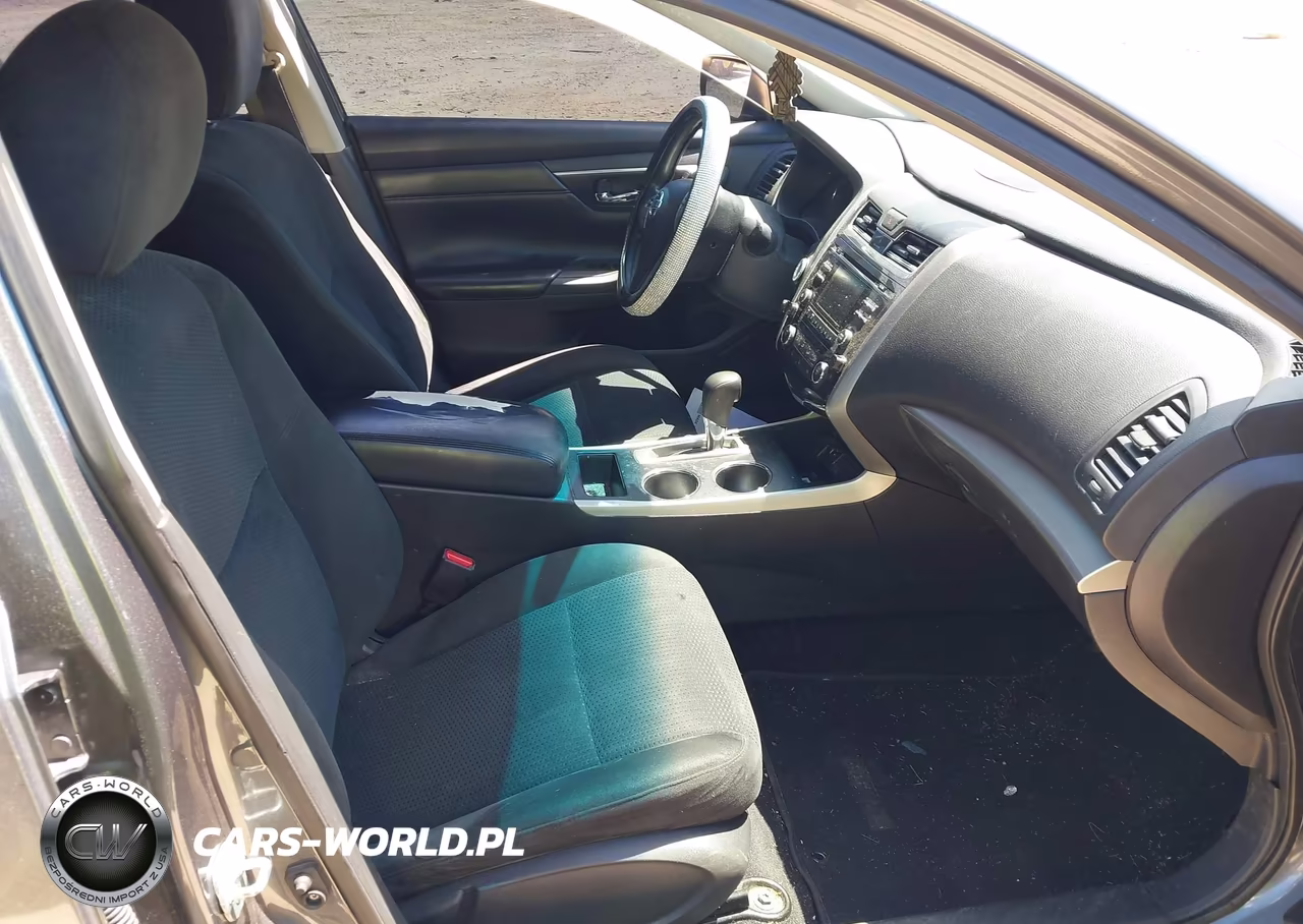 2015 Nissan Altima 2.5 S VIN:1N4AL3AP0FN919894 - 5