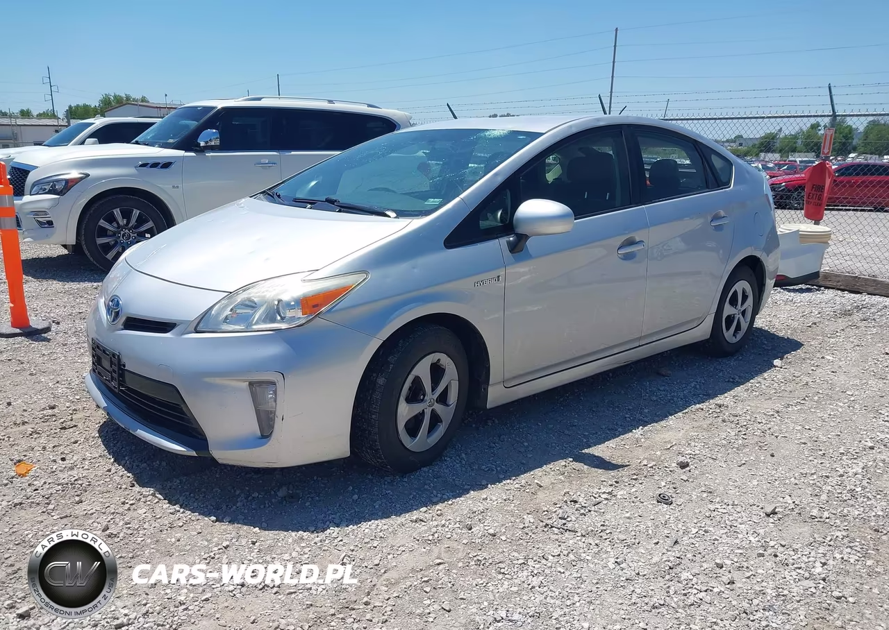 2015 Toyota Prius Two VIN:JTDKN3DU1F0447552 - 2