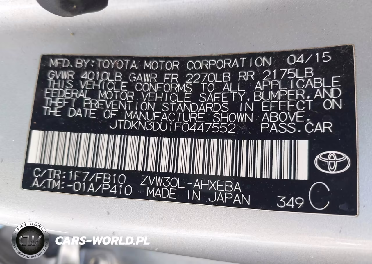 2015 Toyota Prius Two VIN:JTDKN3DU1F0447552 - 9