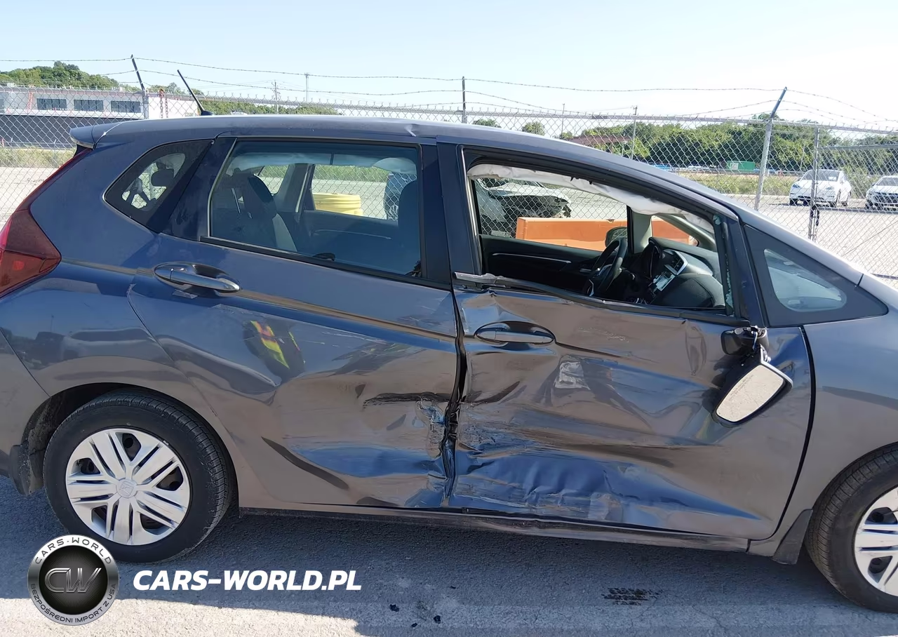 2019 Honda Fit Lx VIN:3HGGK5H4XKM727922 - 6