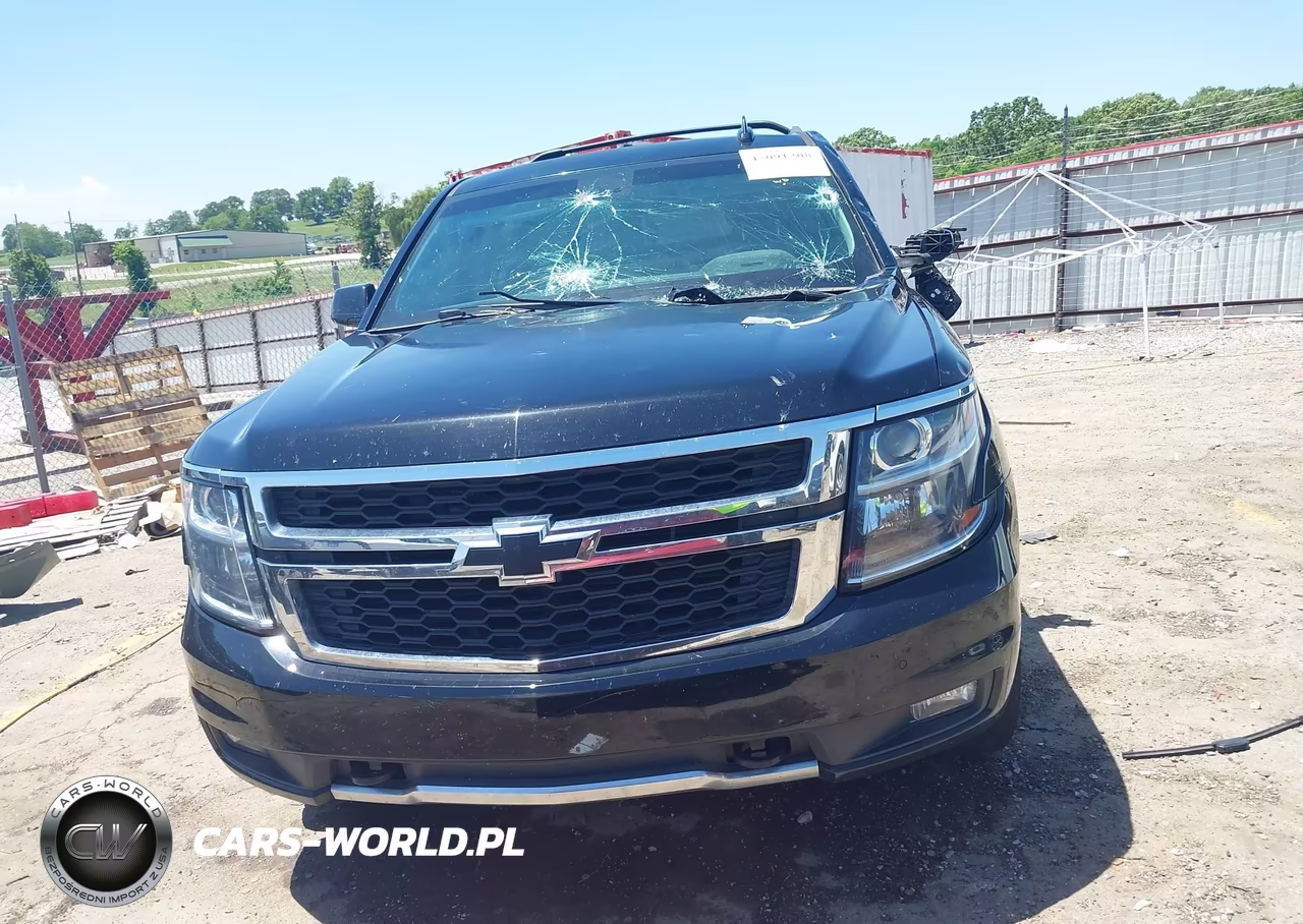 2017 Chevrolet Suburban Lt VIN:1GNSKHKC1HR341351 - 12