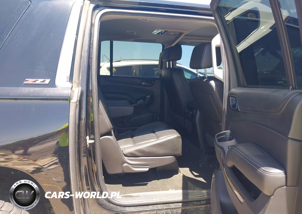 2017 Chevrolet Suburban Lt VIN:1GNSKHKC1HR341351 - 8