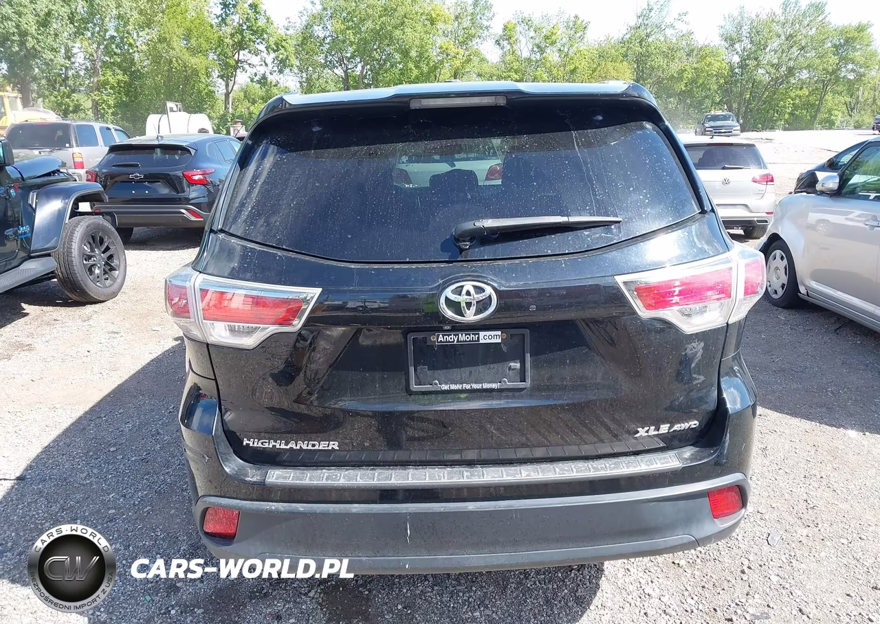 2015 Toyota Highlander Xle V6 VIN:5TDJKRFH2FS112269 - 16