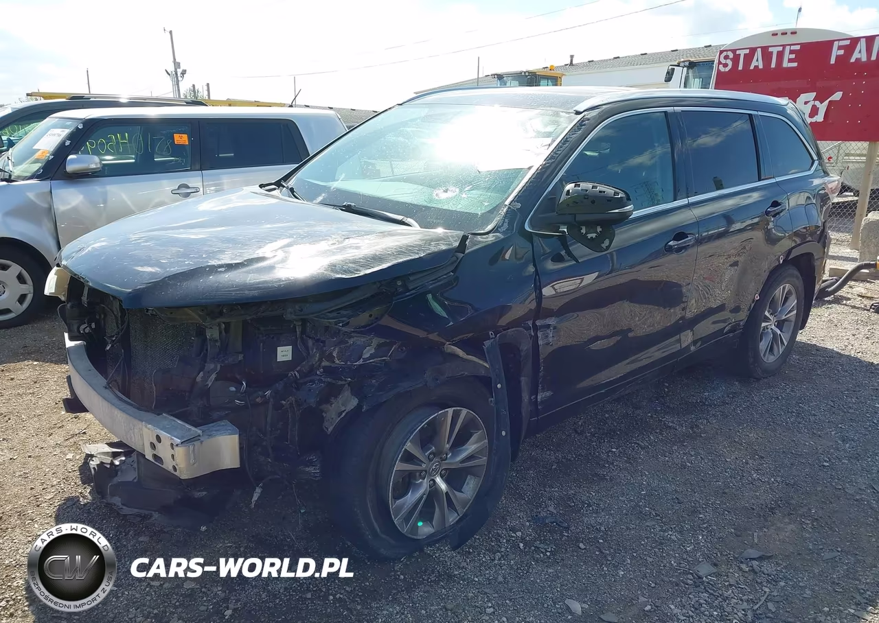 2015 Toyota Highlander Xle V6 VIN:5TDJKRFH2FS112269 - 2