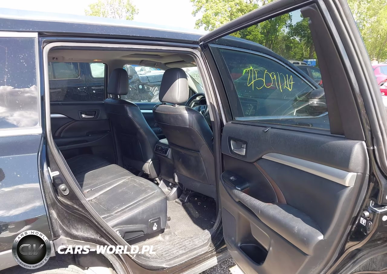 2015 Toyota Highlander Xle V6 VIN:5TDJKRFH2FS112269 - 8