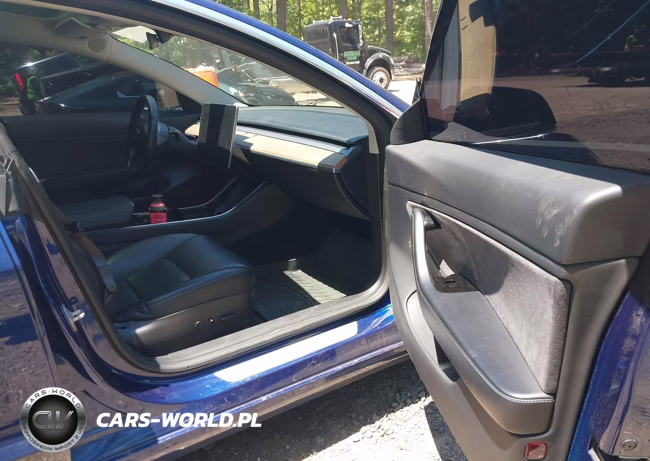 2018 Tesla Model 3 Long Range-Performance VIN:5YJ3E1EB7JF115051 - 5