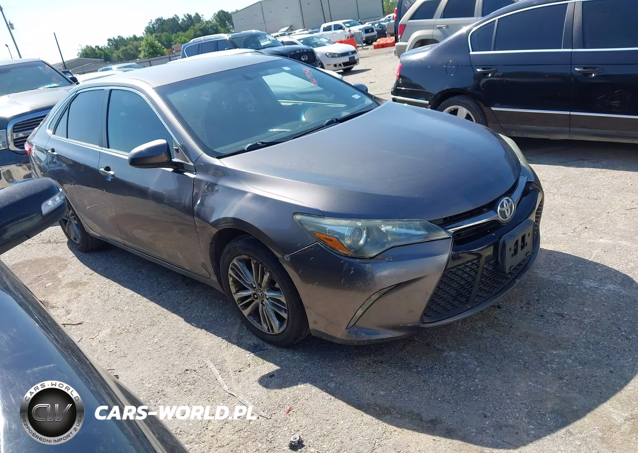 Główne zdjęcie 2015 Toyota Camry Se