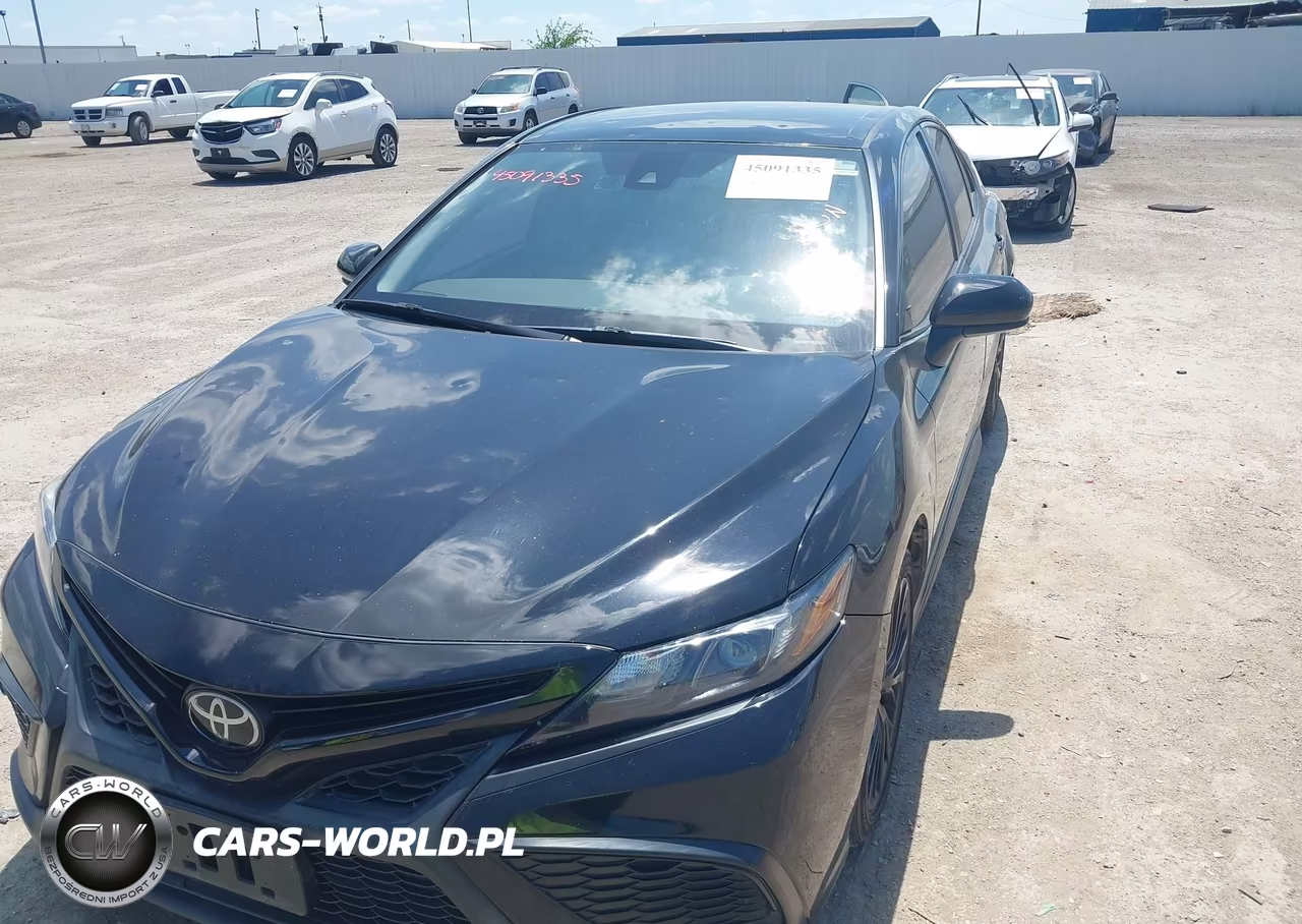 2021 Toyota Camry Se Nightshade Edition VIN:4T1G11AK1MU456620 - 6