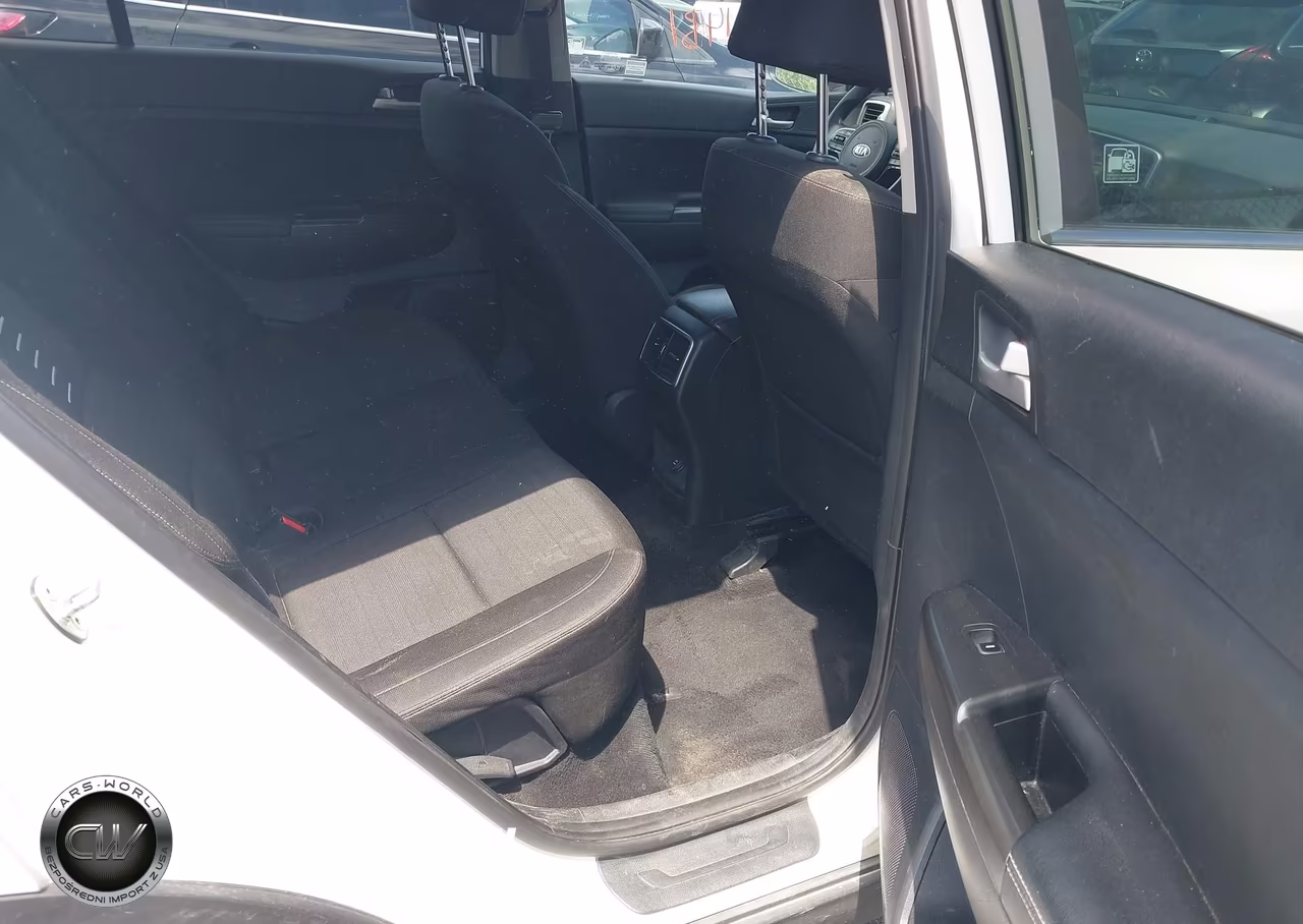 2018 Kia Sportage Lx VIN:KNDPMCAC3J7490455 - 8