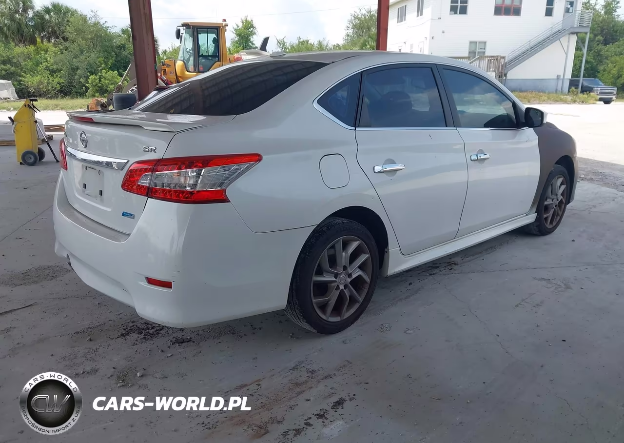 2014 Nissan Sentra Sr VIN:3N1AB7AP8EY280494 - 4