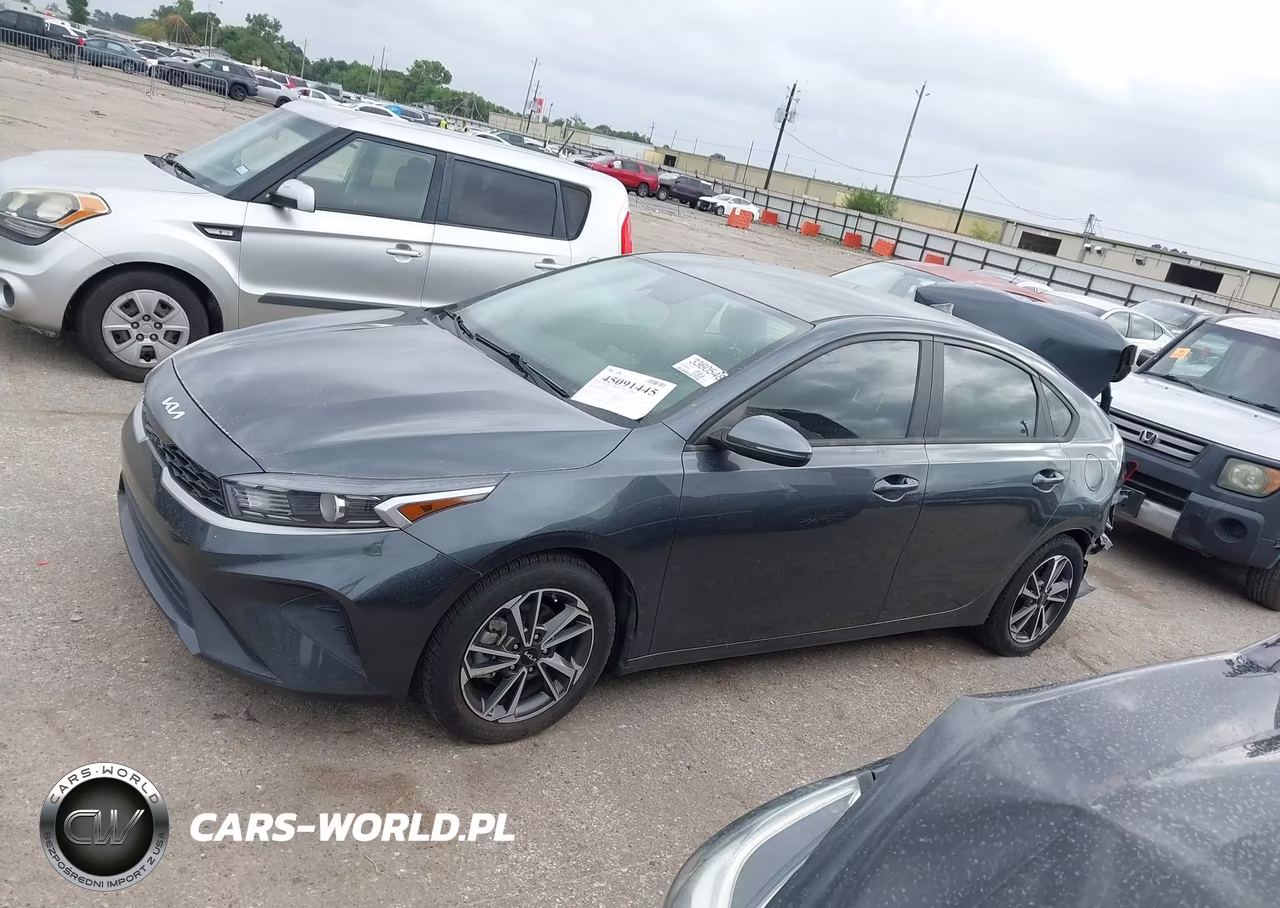 2023 Kia Forte Lxs VIN:3KPF24AD4PE578827 - 14