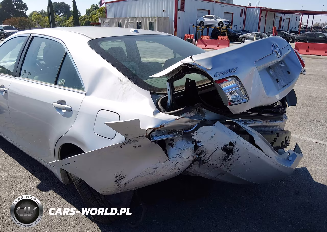 2011 Toyota Camry Le VIN:4T1BF3EK1BU747360 - 12