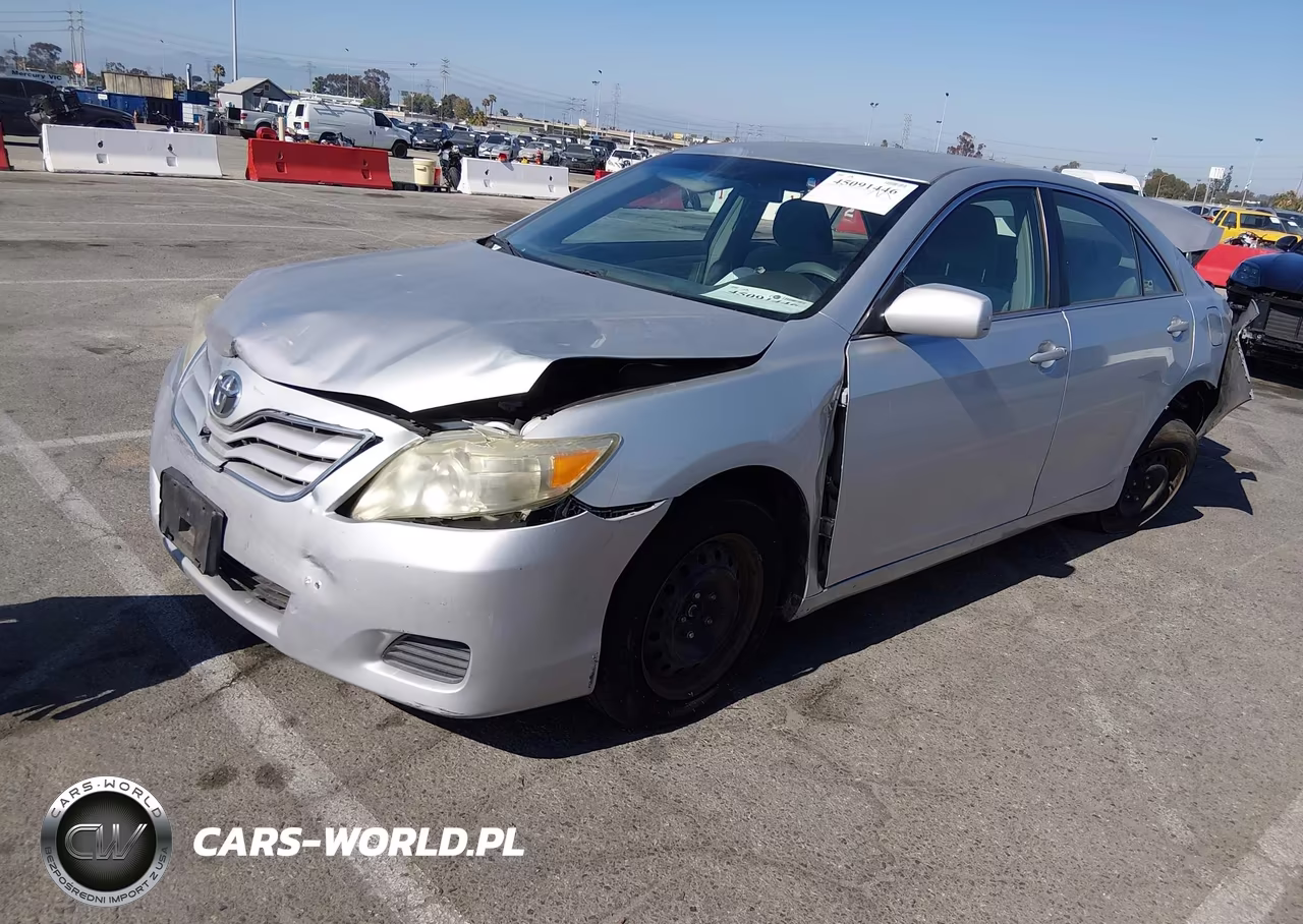2011 Toyota Camry Le VIN:4T1BF3EK1BU747360 - 2