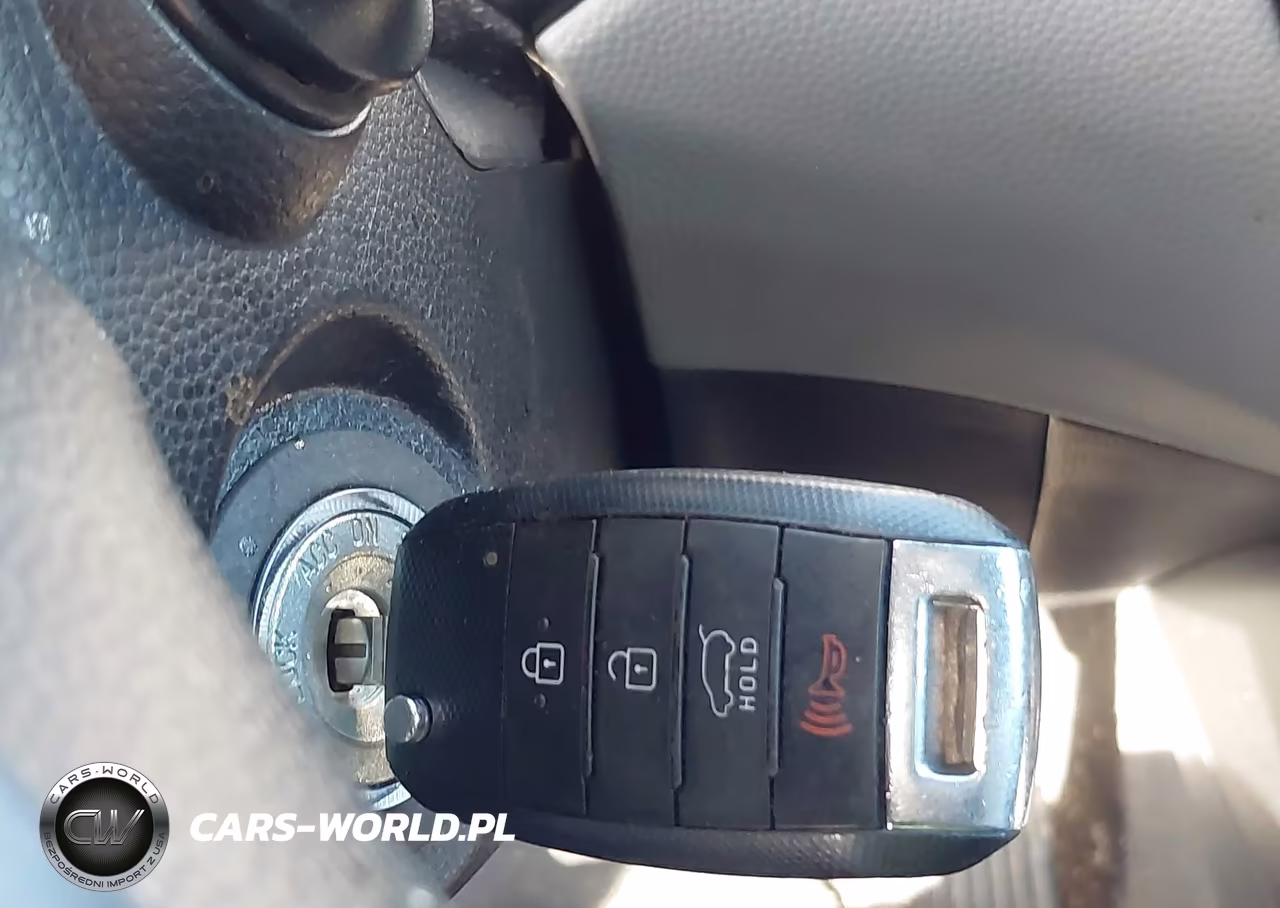 2015 Kia Soul VIN:KNDJN2A22F7138530 - 11