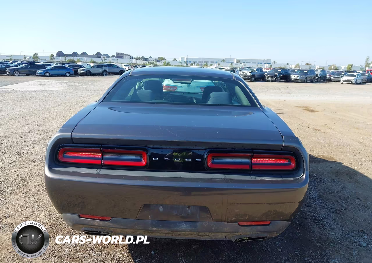 2017 Dodge Challenger Sxt VIN:2C3CDZAG5HH629184 - 15