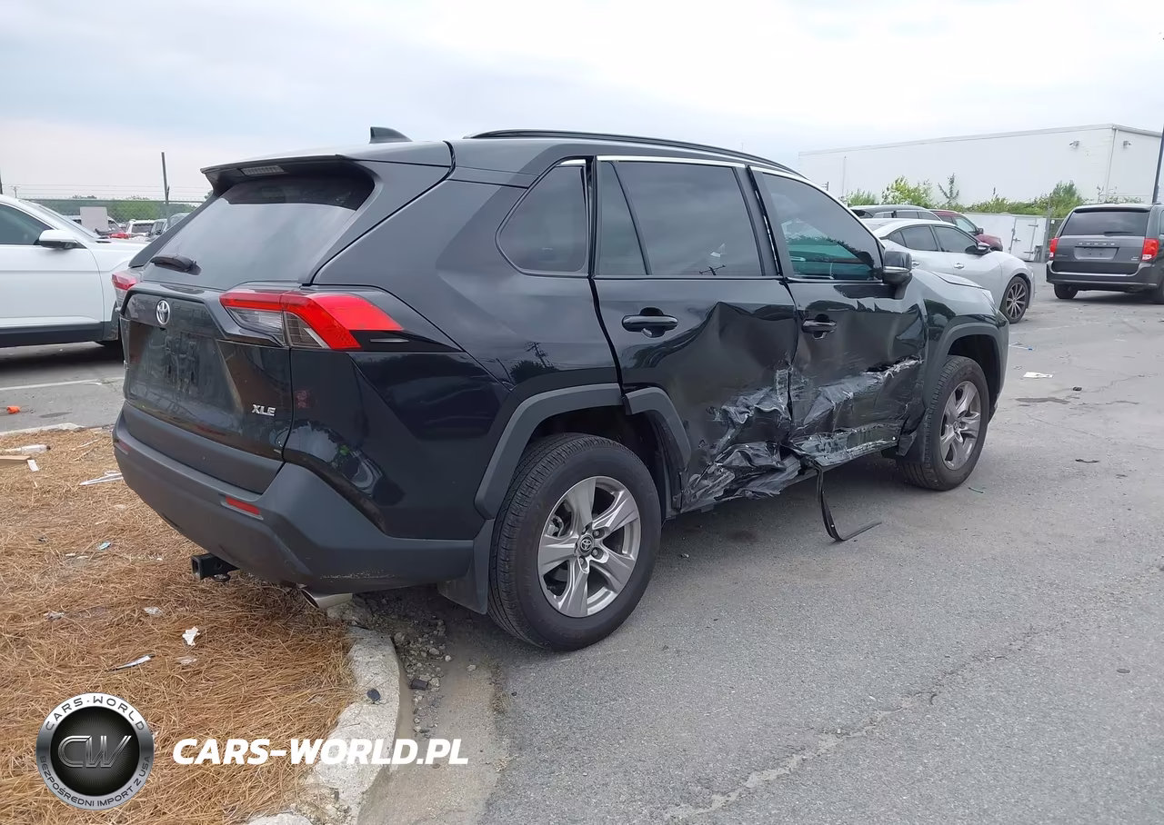 2025 Toyota Rav4 Xle VIN:2T3W1RFV8SC329544 - 4