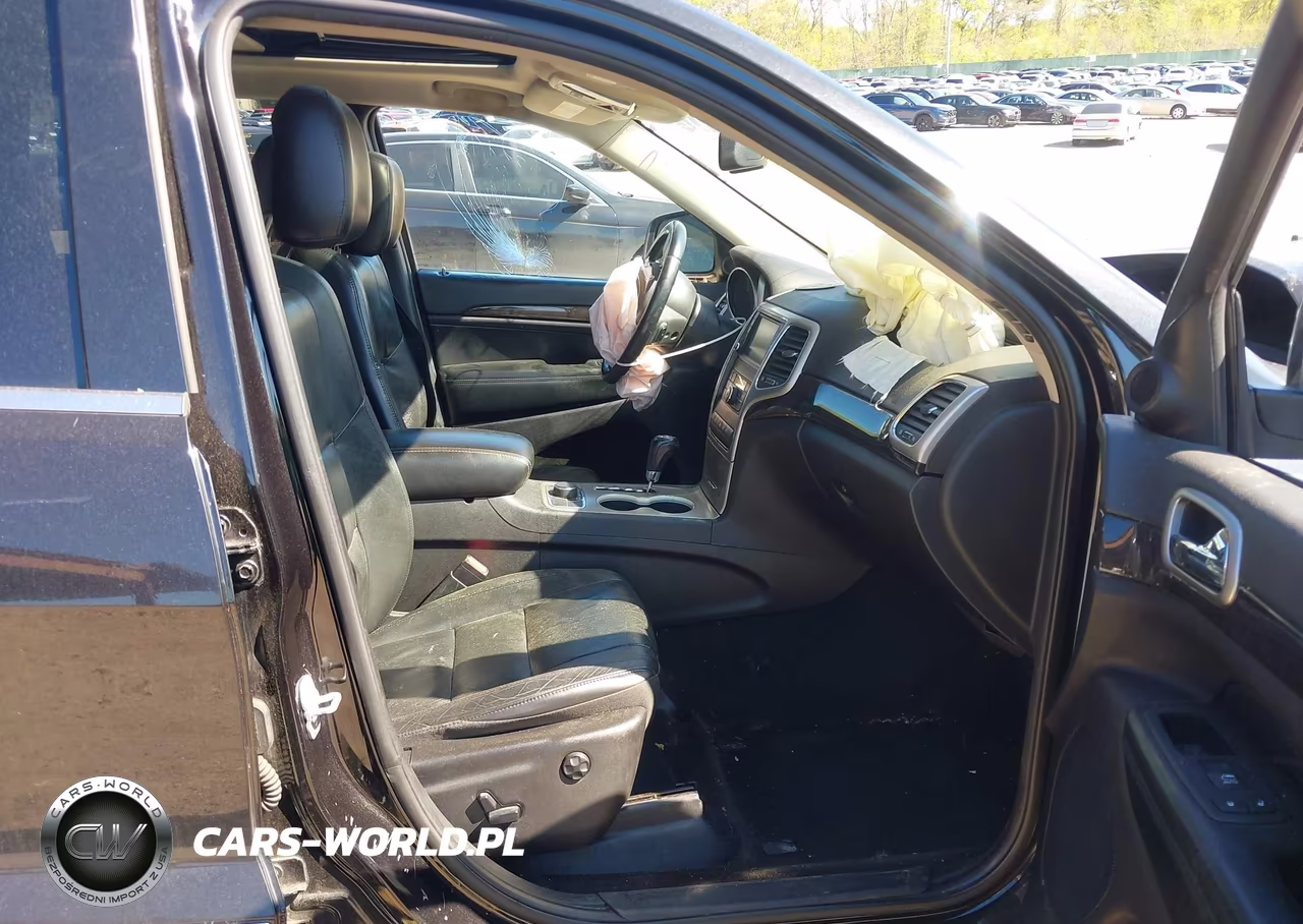 2013 Jeep Grand Cherokee Laredo VIN:1C4RJFAT0DC503788 - 5