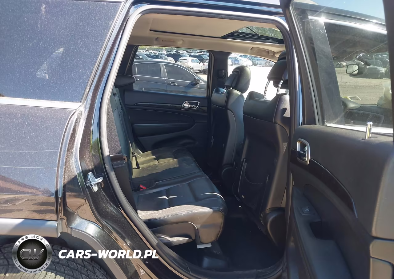 2013 Jeep Grand Cherokee Laredo VIN:1C4RJFAT0DC503788 - 8