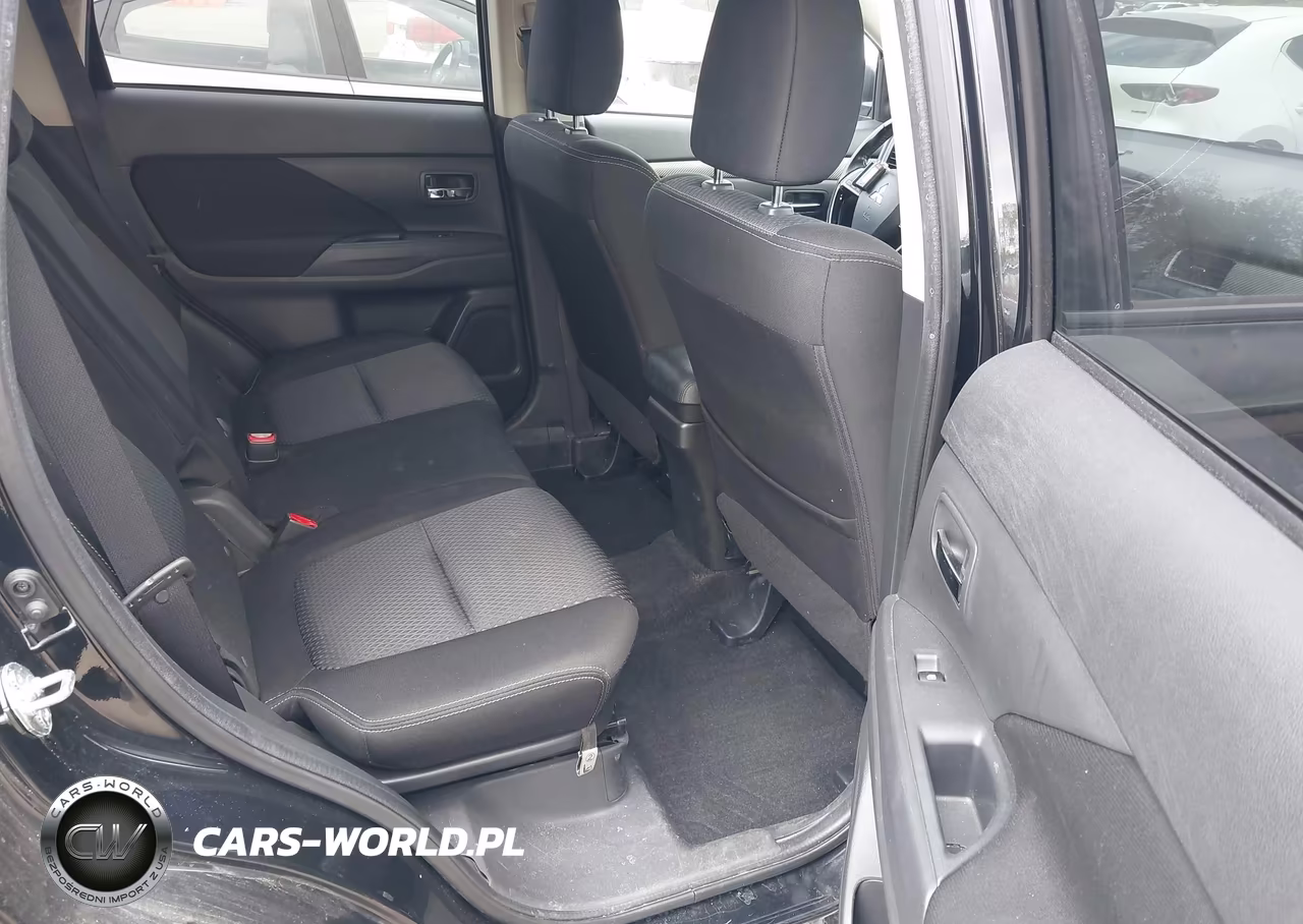 2016 Mitsubishi Outlander Se VIN:JA4AD3A30GZ001104 - 8